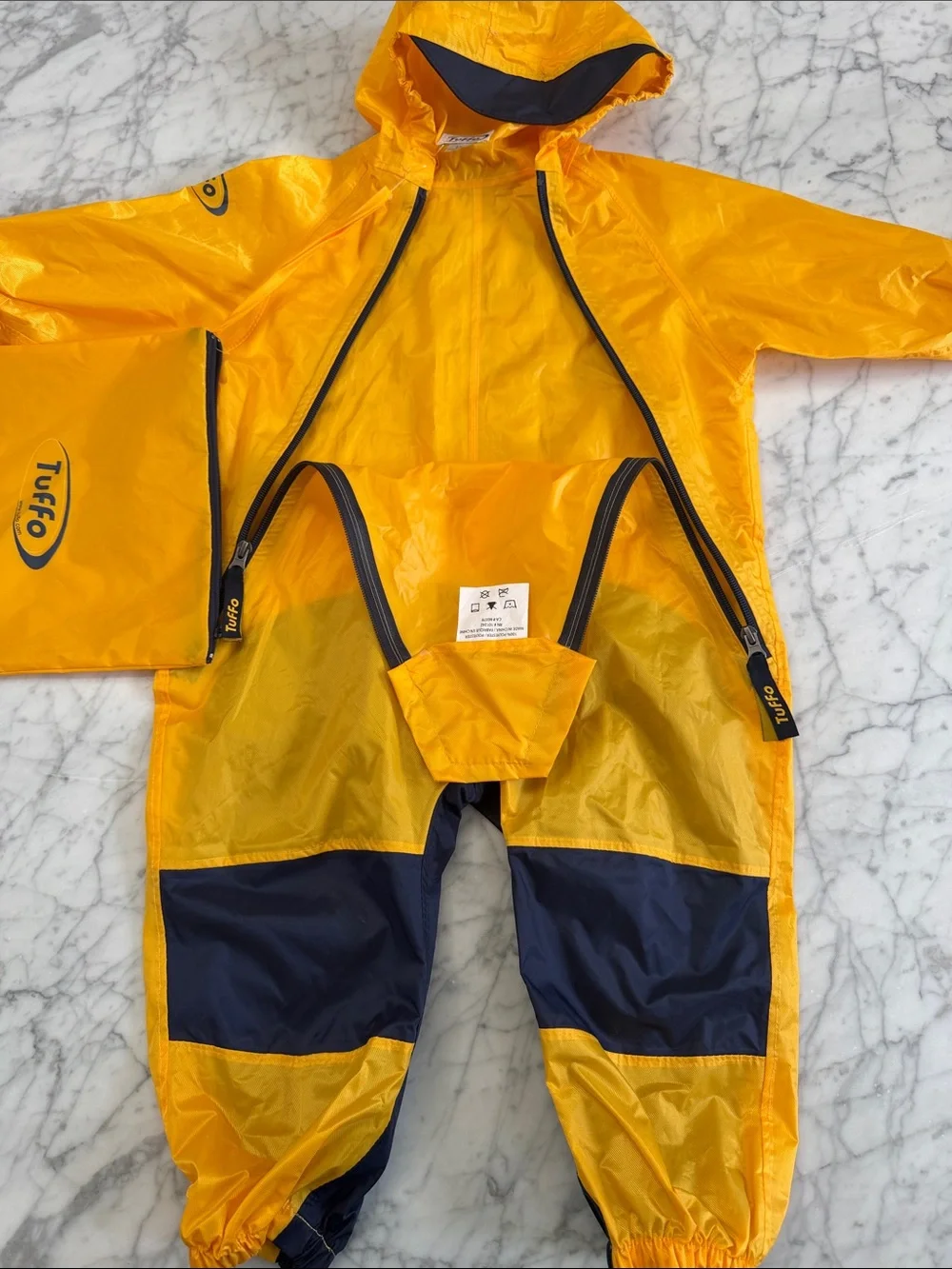 TUFFO Unisex Rain Suit Rainsuit Muddy Buddy Outdoor Coveralls Yellow SZ 2T NWOT